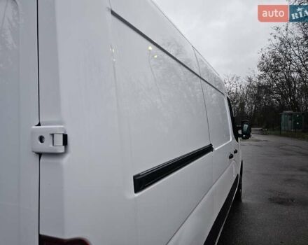 Белый Рено Мастер, объемом двигателя 2.3 л и пробегом 184 тыс. км за 18300 $, фото 27 на Automoto.ua