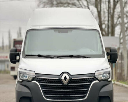 Белый Рено Мастер, объемом двигателя 2.3 л и пробегом 372 тыс. км за 18500 $, фото 1 на Automoto.ua