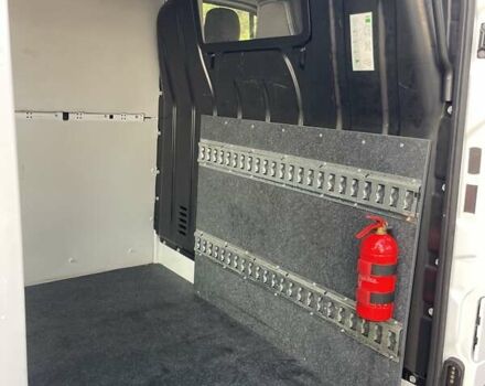 Белый Рено Мастер, объемом двигателя 2.3 л и пробегом 180 тыс. км за 22000 $, фото 57 на Automoto.ua