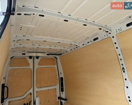 Білий Рено Мастєр, об'ємом двигуна 0 л та пробігом 266 тис. км за 21300 $, фото 83 на Automoto.ua