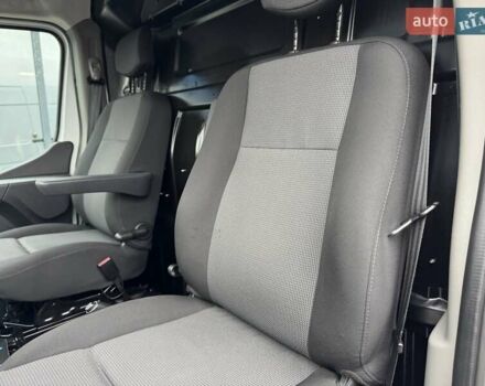 Белый Рено Мастер, объемом двигателя 2.3 л и пробегом 230 тыс. км за 20500 $, фото 19 на Automoto.ua