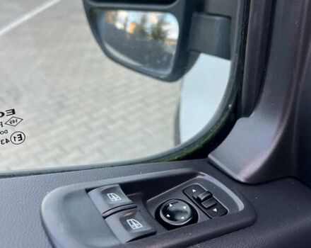 Білий Рено Мастєр, об'ємом двигуна 2.3 л та пробігом 189 тис. км за 18555 $, фото 27 на Automoto.ua