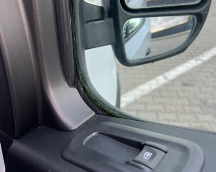 Білий Рено Мастєр, об'ємом двигуна 2.3 л та пробігом 189 тис. км за 18555 $, фото 14 на Automoto.ua