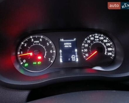 Білий Рено Мастєр, об'ємом двигуна 2.3 л та пробігом 204 тис. км за 25677 $, фото 40 на Automoto.ua