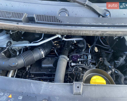 Білий Рено Мастєр, об'ємом двигуна 2.3 л та пробігом 269 тис. км за 19600 $, фото 19 на Automoto.ua