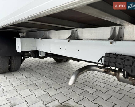 Белый Рено Мастер, объемом двигателя 0 л и пробегом 199 тыс. км за 26500 $, фото 28 на Automoto.ua