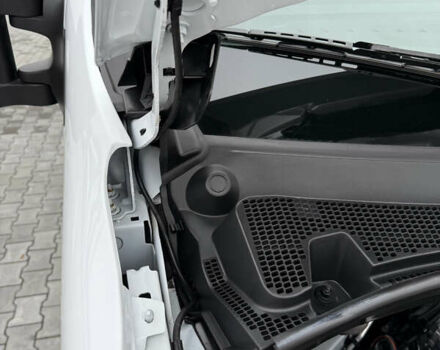 Белый Рено Мастер, объемом двигателя 0 л и пробегом 199 тыс. км за 26500 $, фото 56 на Automoto.ua