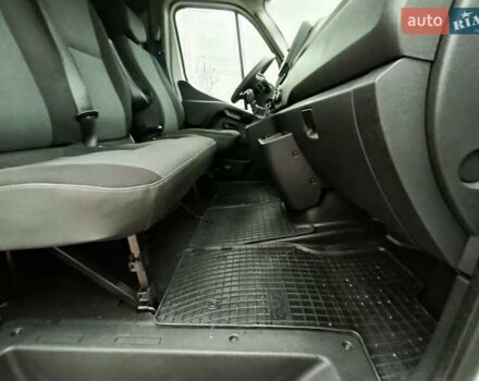 Белый Рено Мастер, объемом двигателя 2.3 л и пробегом 205 тыс. км за 25550 $, фото 28 на Automoto.ua