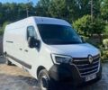 Белый Рено Мастер, объемом двигателя 2.3 л и пробегом 245 тыс. км за 19200 $, фото 1 на Automoto.ua