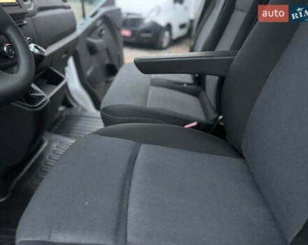 Білий Рено Мастєр, об'ємом двигуна 0 л та пробігом 178 тис. км за 25900 $, фото 42 на Automoto.ua