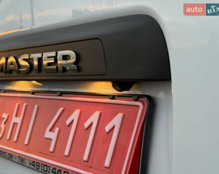 Рено Мастер 2022 в Киеве на Automoto.ua Белый Рено Мастер, объемом двигателя 2.3 л и пробегом 232 тыс. км за 21499 $, фото 42 на Automoto.ua