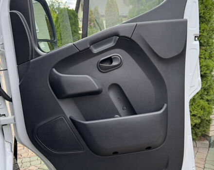 Білий Рено Мастєр, об'ємом двигуна 2.3 л та пробігом 95 тис. км за 27000 $, фото 36 на Automoto.ua