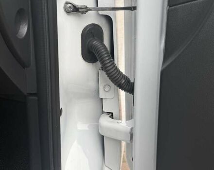 Белый Рено Мастер, объемом двигателя 2.3 л и пробегом 185 тыс. км за 23850 $, фото 42 на Automoto.ua