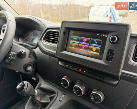 Білий Рено Мастєр, об'ємом двигуна 0 л та пробігом 243 тис. км за 21500 $, фото 30 на Automoto.ua