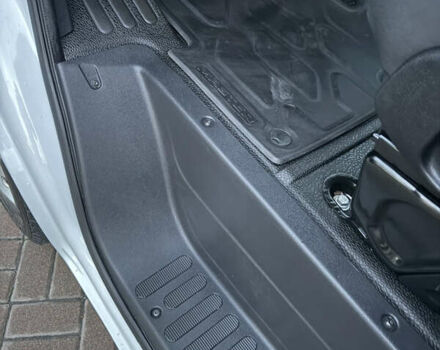 Рено Мастер 2022 в Киеве на Automoto.ua Белый Рено Мастер, объемом двигателя 2.3 л и пробегом 232 тыс. км за 21499 $, фото 55 на Automoto.ua