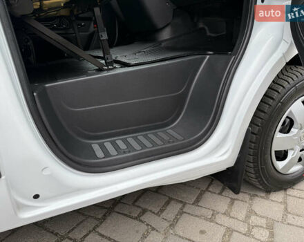 Білий Рено Мастєр, об'ємом двигуна 0 л та пробігом 192 тис. км за 21600 $, фото 54 на Automoto.ua