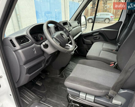 Белый Рено Мастер, объемом двигателя 2.3 л и пробегом 119 тыс. км за 23800 $, фото 19 на Automoto.ua