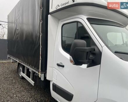 Белый Рено Мастер, объемом двигателя 2.3 л и пробегом 263 тыс. км за 20998 $, фото 1 на Automoto.ua