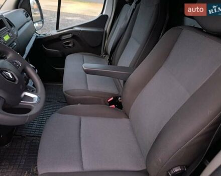 Білий Рено Мастєр, об'ємом двигуна 2.3 л та пробігом 204 тис. км за 25677 $, фото 37 на Automoto.ua