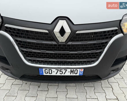 Белый Рено Мастер, объемом двигателя 0 л и пробегом 199 тыс. км за 26500 $, фото 16 на Automoto.ua