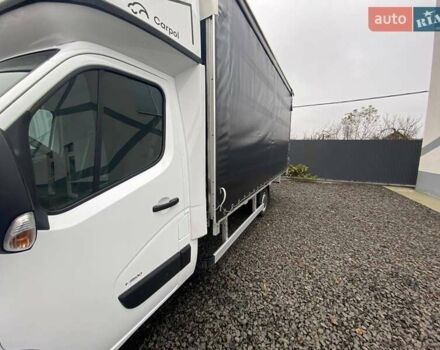 Белый Рено Мастер, объемом двигателя 2.3 л и пробегом 263 тыс. км за 20998 $, фото 3 на Automoto.ua