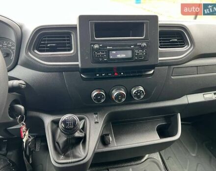 Белый Рено Мастер, объемом двигателя 2.3 л и пробегом 287 тыс. км за 25500 $, фото 89 на Automoto.ua