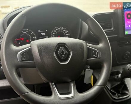 Белый Рено Мастер, объемом двигателя 2.3 л и пробегом 185 тыс. км за 23850 $, фото 26 на Automoto.ua