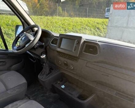 Белый Рено Мастер, объемом двигателя 0 л и пробегом 87 тыс. км за 17500 $, фото 16 на Automoto.ua