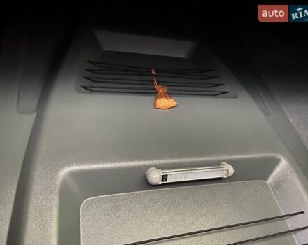 Белый Рено Мастер, объемом двигателя 0 л и пробегом 267 тыс. км за 19999 $, фото 21 на Automoto.ua