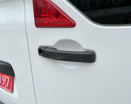 Белый Рено Мастер, объемом двигателя 2.3 л и пробегом 166 тыс. км за 20600 $, фото 13 на Automoto.ua