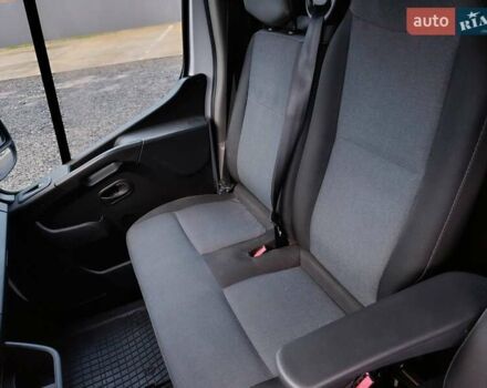 Білий Рено Мастєр, об'ємом двигуна 2.3 л та пробігом 204 тис. км за 25677 $, фото 33 на Automoto.ua