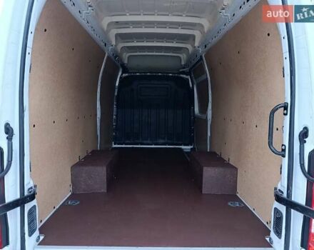 Белый Рено Мастер, объемом двигателя 2.3 л и пробегом 205 тыс. км за 25550 $, фото 23 на Automoto.ua