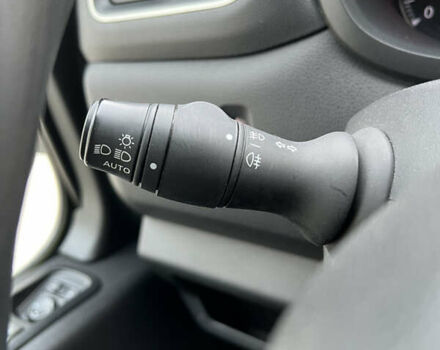 Белый Рено Мастер, объемом двигателя 2.3 л и пробегом 166 тыс. км за 20900 $, фото 19 на Automoto.ua