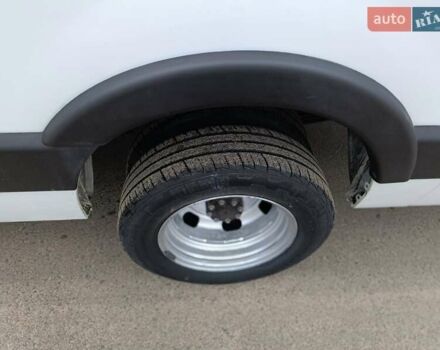 Белый Рено Мастер, объемом двигателя 2.3 л и пробегом 205 тыс. км за 25550 $, фото 19 на Automoto.ua