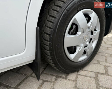 Білий Рено Мастєр, об'ємом двигуна 0 л та пробігом 192 тис. км за 21600 $, фото 33 на Automoto.ua