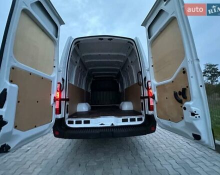 Белый Рено Мастер, объемом двигателя 2.3 л и пробегом 212 тыс. км за 24599 $, фото 20 на Automoto.ua