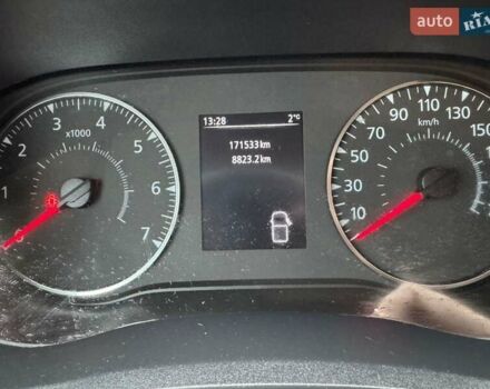 Білий Рено Мастєр, об'ємом двигуна 2.3 л та пробігом 171 тис. км за 25000 $, фото 5 на Automoto.ua