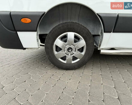 Білий Рено Мастєр, об'ємом двигуна 2.3 л та пробігом 105 тис. км за 24200 $, фото 34 на Automoto.ua