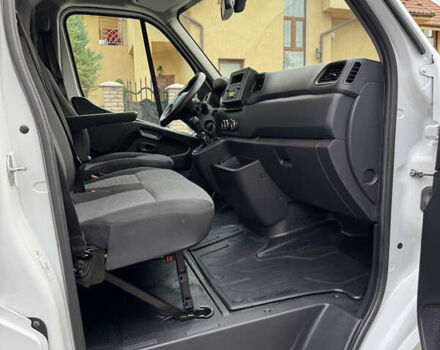 Білий Рено Мастєр, об'ємом двигуна 2.3 л та пробігом 95 тис. км за 27000 $, фото 33 на Automoto.ua