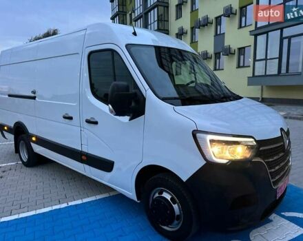 Белый Рено Мастер, объемом двигателя 2.3 л и пробегом 212 тыс. км за 24599 $, фото 1 на Automoto.ua