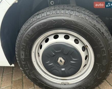 Белый Рено Мастер, объемом двигателя 2.3 л и пробегом 185 тыс. км за 23850 $, фото 16 на Automoto.ua