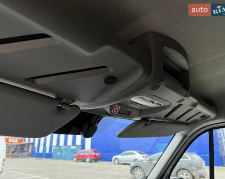 Білий Рено Мастєр, об'ємом двигуна 0 л та пробігом 243 тис. км за 21500 $, фото 23 на Automoto.ua