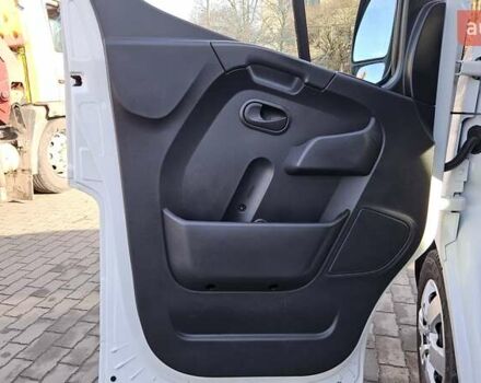 Білий Рено Мастєр, об'ємом двигуна 2.3 л та пробігом 103 тис. км за 23800 $, фото 17 на Automoto.ua