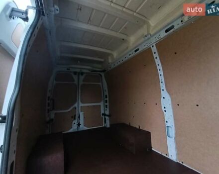 Белый Рено Мастер, объемом двигателя 2.3 л и пробегом 205 тыс. км за 25550 $, фото 25 на Automoto.ua