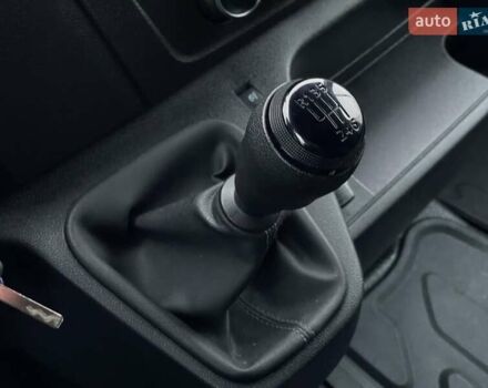 Белый Рено Мастер, объемом двигателя 2.3 л и пробегом 227 тыс. км за 24155 $, фото 44 на Automoto.ua