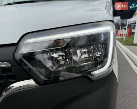 Білий Рено Мастєр, об'ємом двигуна 2.3 л та пробігом 105 тис. км за 24200 $, фото 13 на Automoto.ua