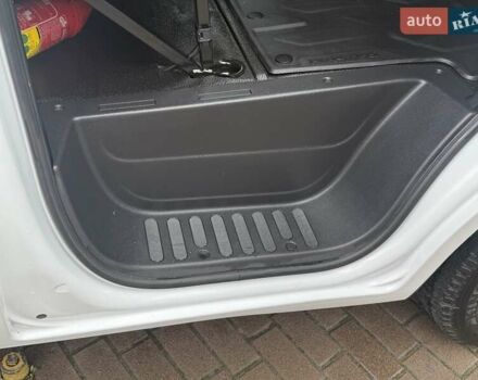 Белый Рено Мастер, объемом двигателя 2.3 л и пробегом 185 тыс. км за 23850 $, фото 41 на Automoto.ua