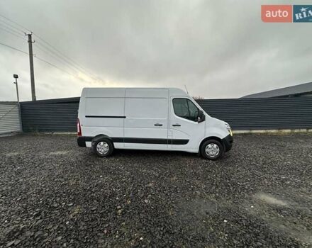 Белый Рено Мастер, объемом двигателя 2.3 л и пробегом 191 тыс. км за 19599 $, фото 5 на Automoto.ua