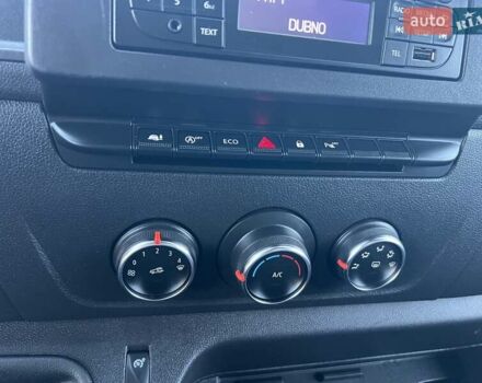 Белый Рено Мастер, объемом двигателя 2.3 л и пробегом 151 тыс. км за 21450 $, фото 20 на Automoto.ua