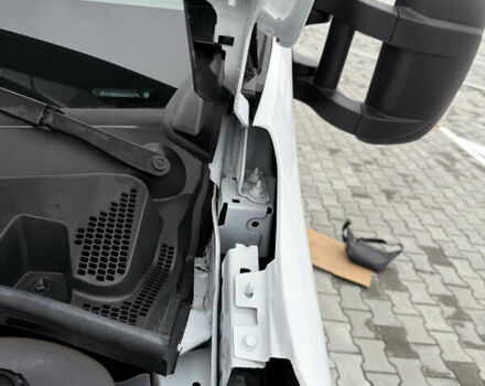 Белый Рено Мастер, объемом двигателя 0 л и пробегом 199 тыс. км за 26500 $, фото 55 на Automoto.ua